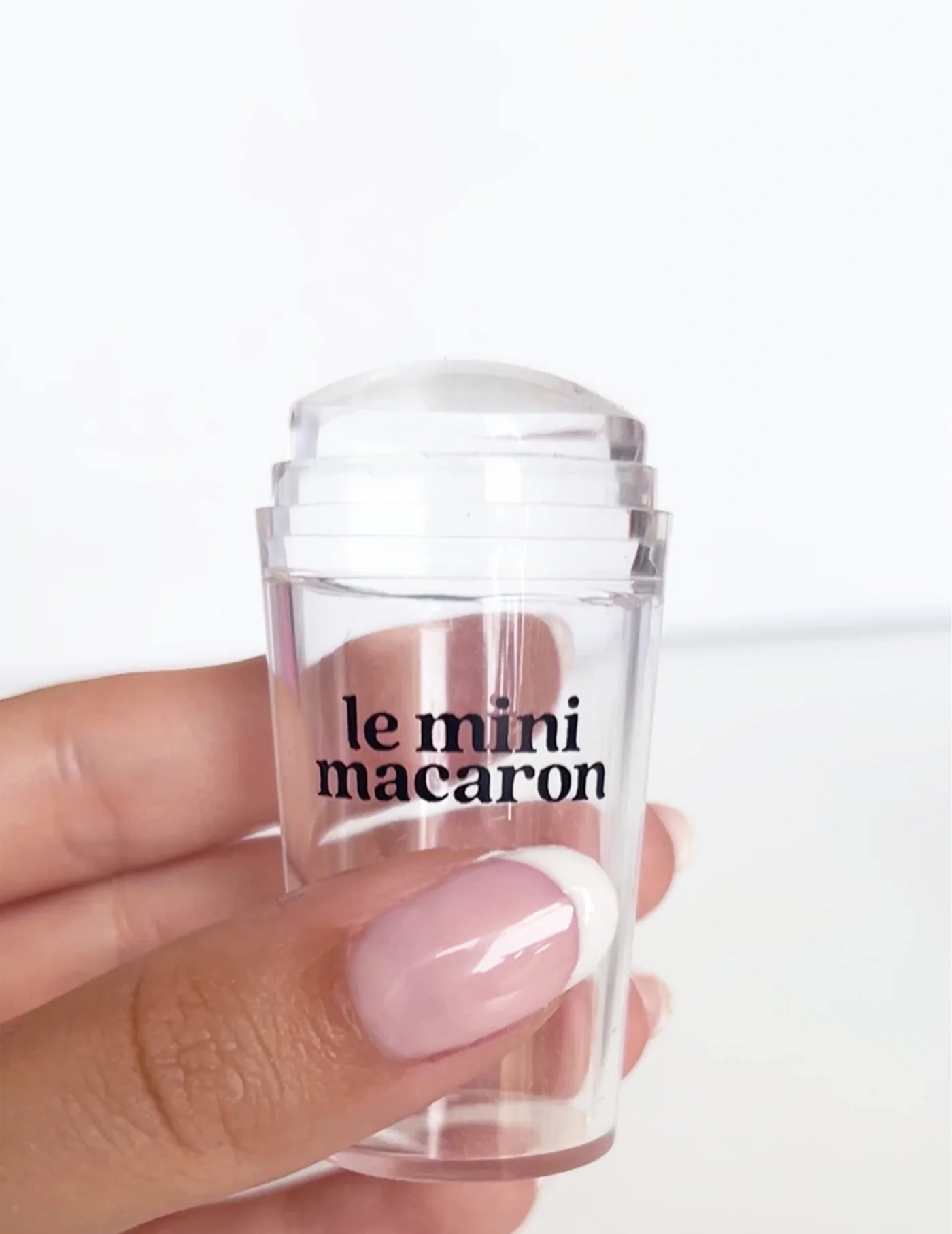 Le Mini Macaron Accessories: Le Nail Stamper